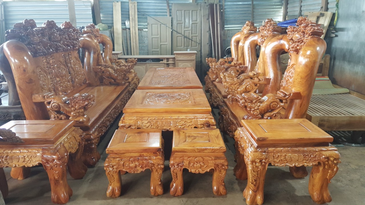 Dịch Vụ Thu Mua Đồ Gỗ Cũ Uy Tín Ở Tân Bình - Chỉ Có Tại Nội Thất Việt Vượng