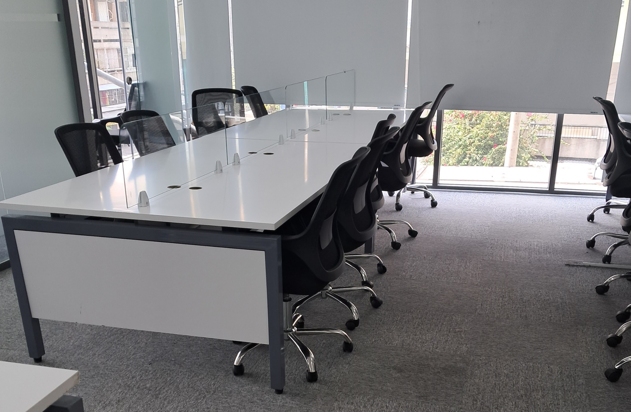 THU MUA NỘI THẤT VĂN PHÒNG GIÁ CAO TẠI QUẬN 6